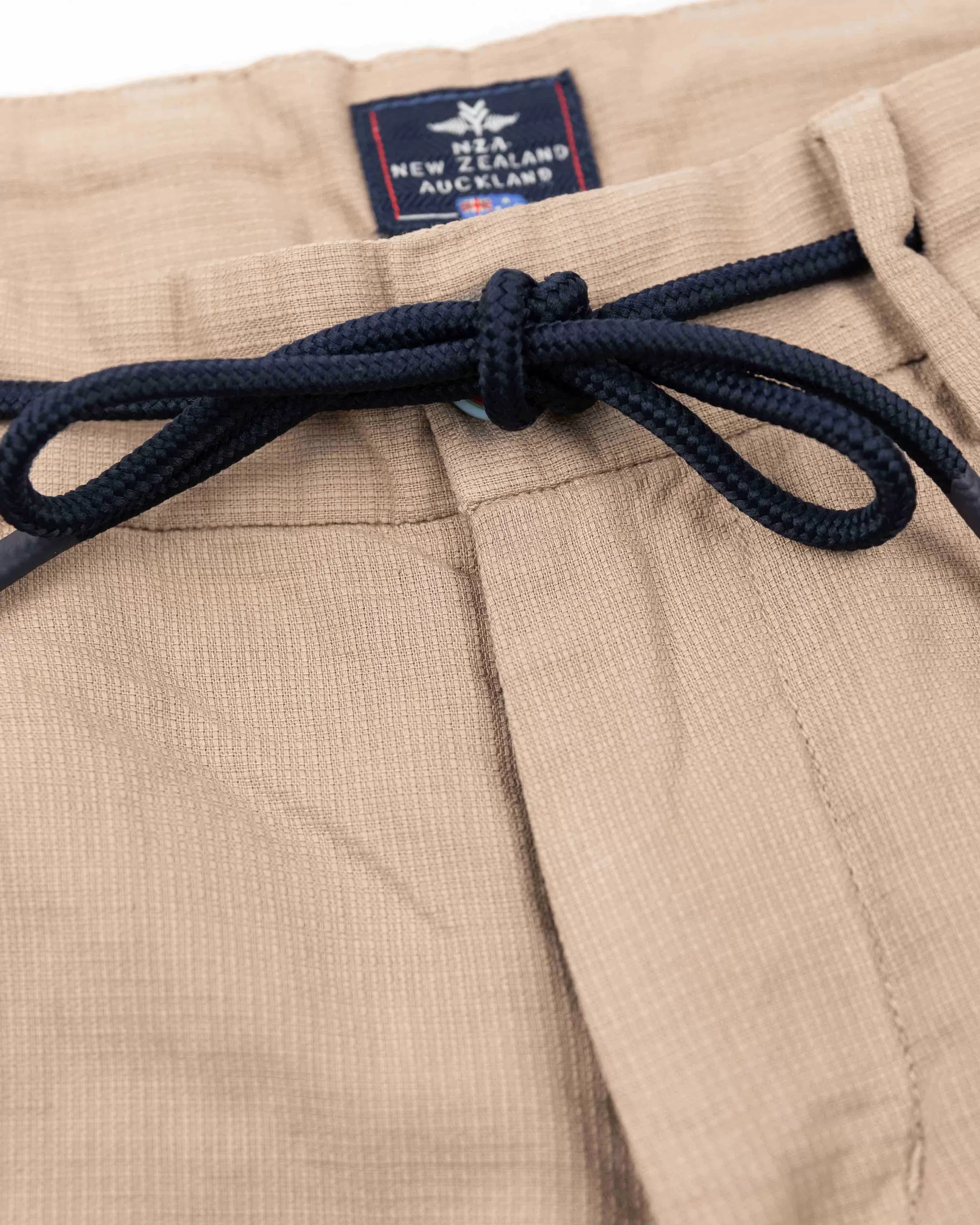 chino_van_linnen_en_katoenshimmering_sand_4-2.webp NZA New Zealand Auckland Broeken | Chino Van Linnen En Katoen-Shimmering Sand