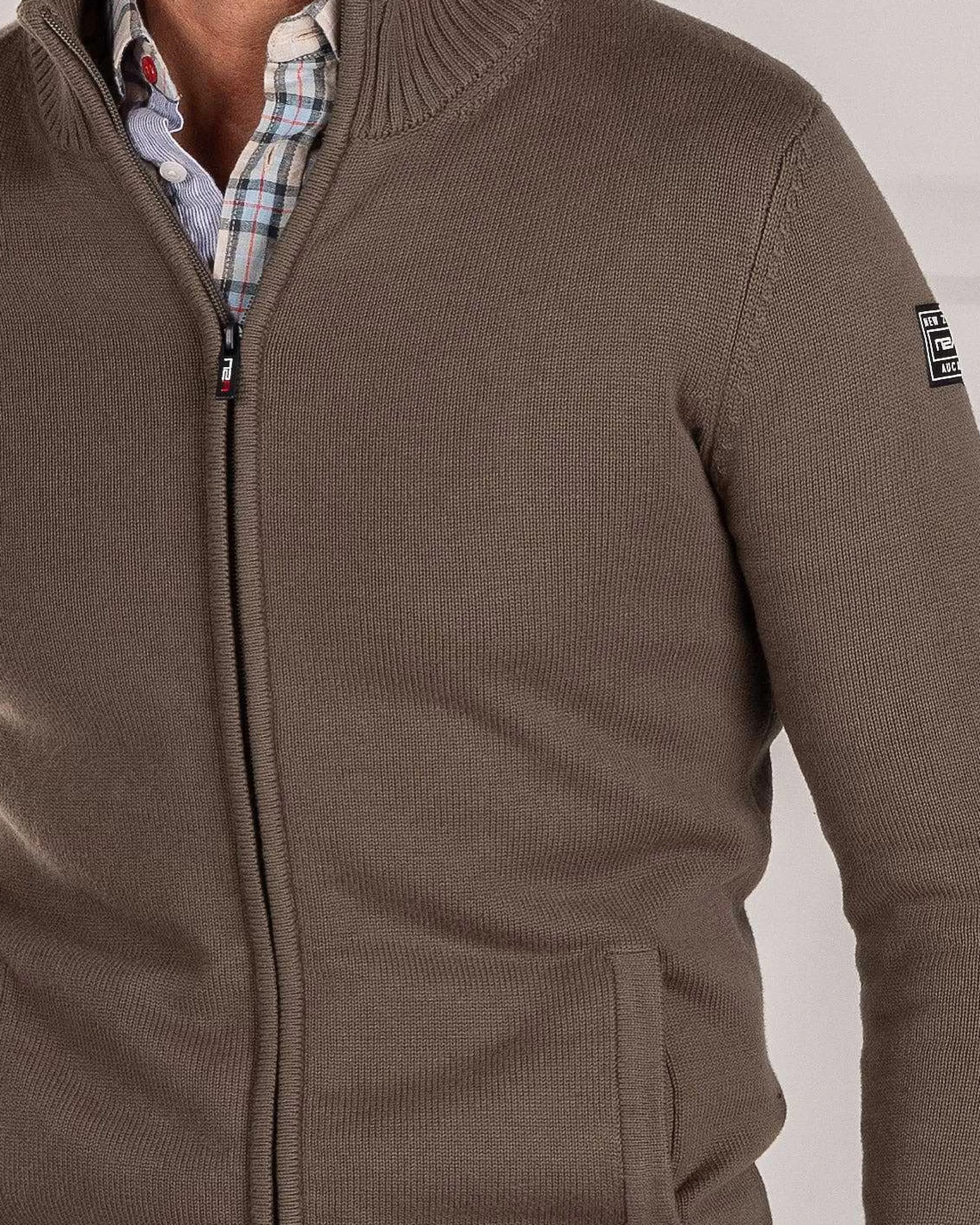 gebreid_vest_met_ritsmisty_army_3-2.webp NZA New Zealand Auckland Truien | Gebreid Vest Met Rits-Misty Army