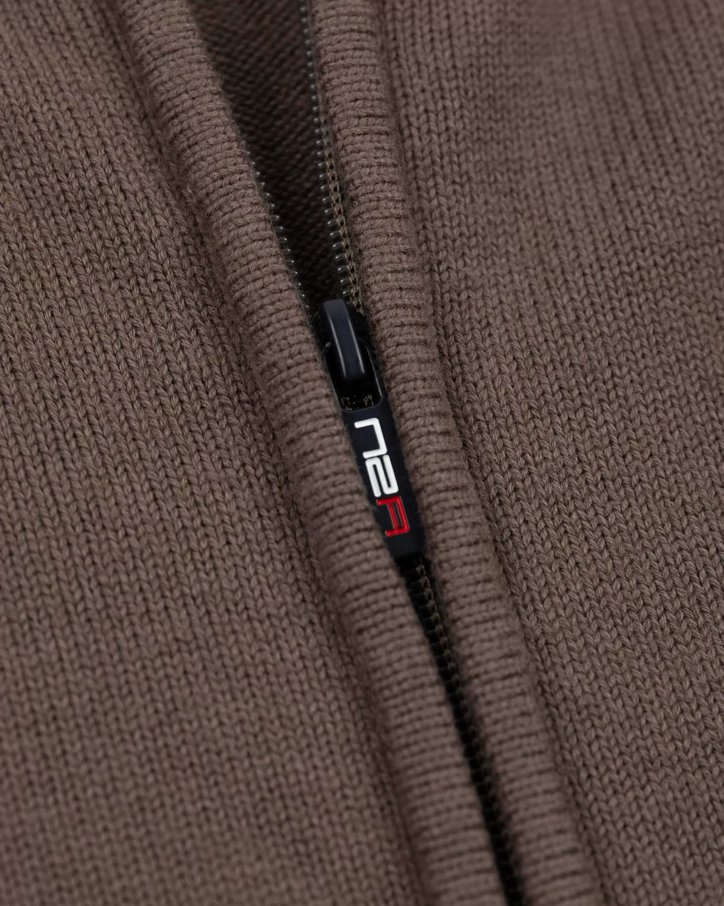 gebreid_vest_met_ritsmisty_army_6-2.webp NZA New Zealand Auckland Truien | Gebreid Vest Met Rits-Misty Army