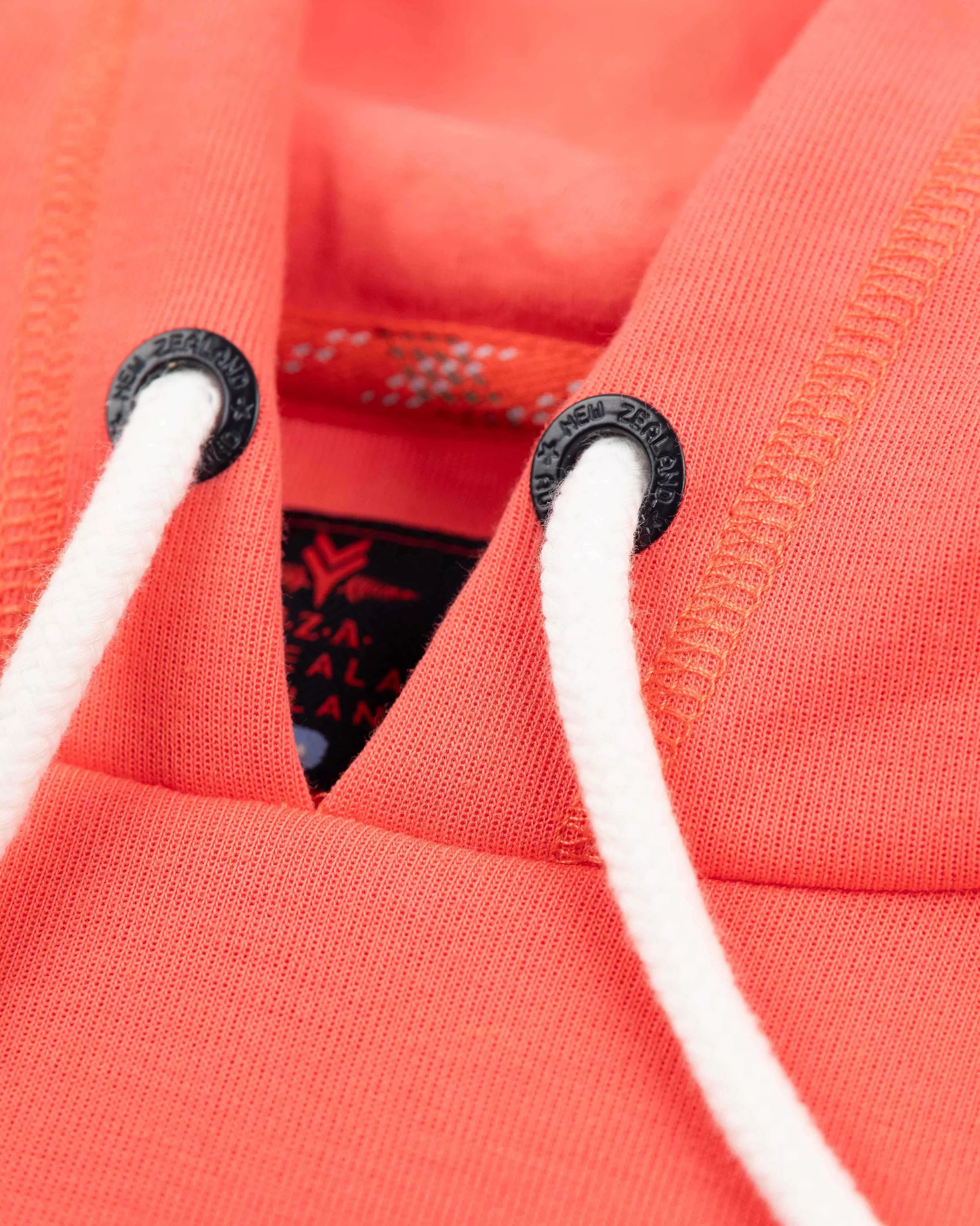 hoodie_met_groot_logored_cider_5-2.webp NZA New Zealand Auckland Sweats | Hoodie Met Groot Logo-Red Cider